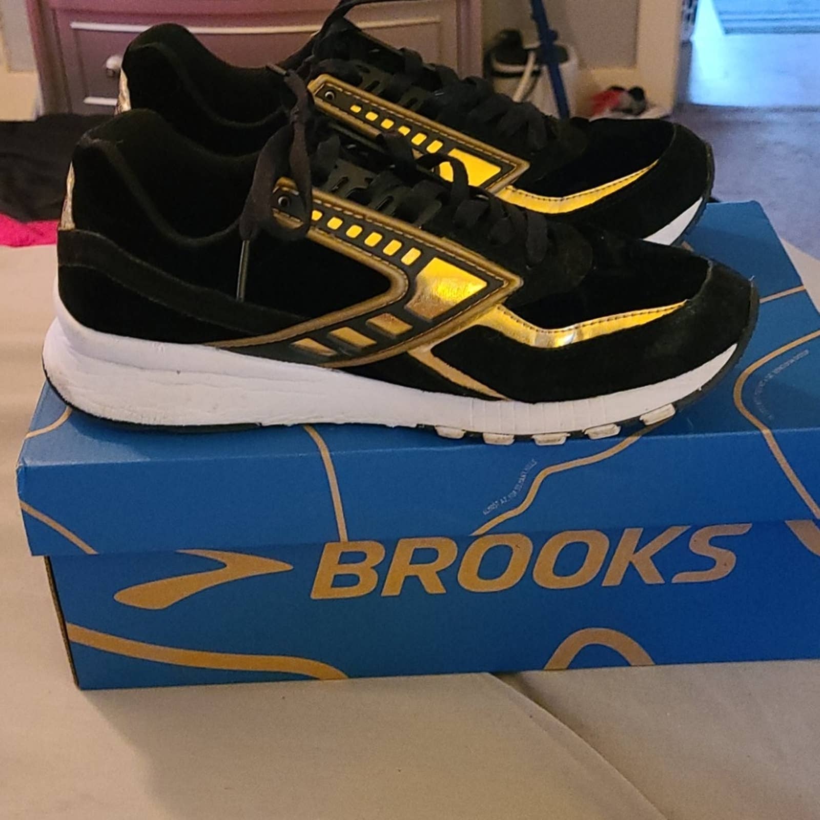 Brooks Classics